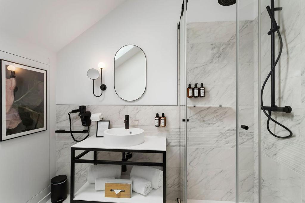Le Rituel Hotel & Spa องเฟลอร์ ภายนอก รูปภาพ